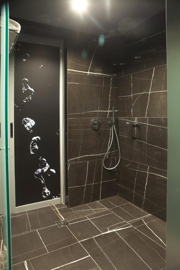 Madison (Adults Only) Hotel Athens Exterior photo
